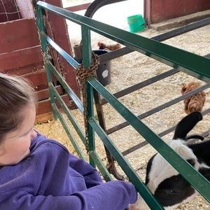 Meet your Posher, Shanell